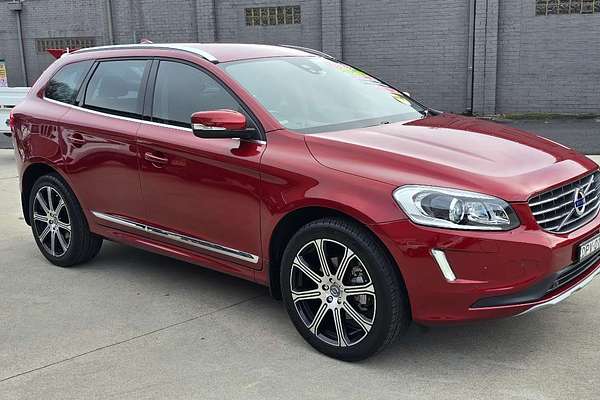 2016 Volvo XC60 T5 Luxury
