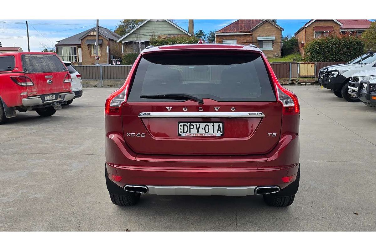 2016 Volvo XC60 T5 Luxury