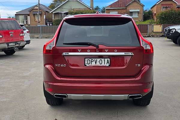 2016 Volvo XC60 T5 Luxury