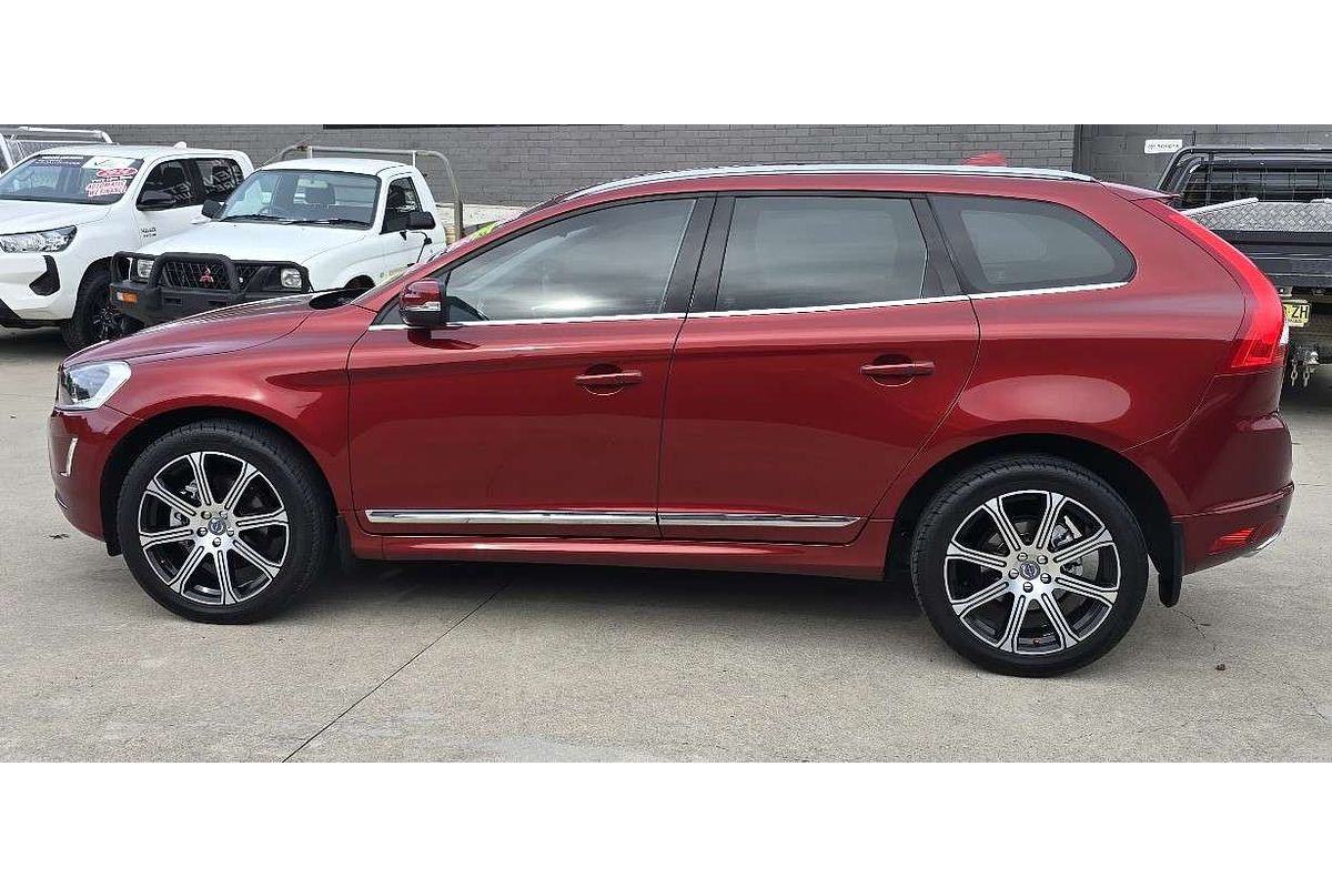 2016 Volvo XC60 T5 Luxury
