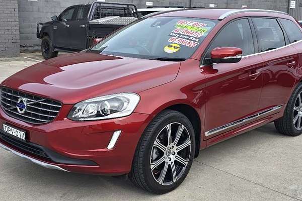 2016 Volvo XC60 T5 Luxury
