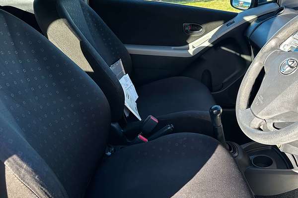 2006 Toyota Yaris YR NCP90R