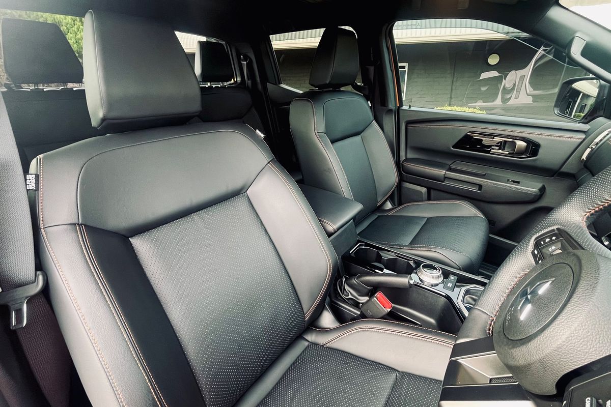 2024 Mitsubishi Triton GSR MV 4X4