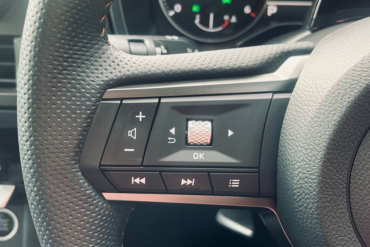 2024 Mitsubishi Triton GSR MV 4X4