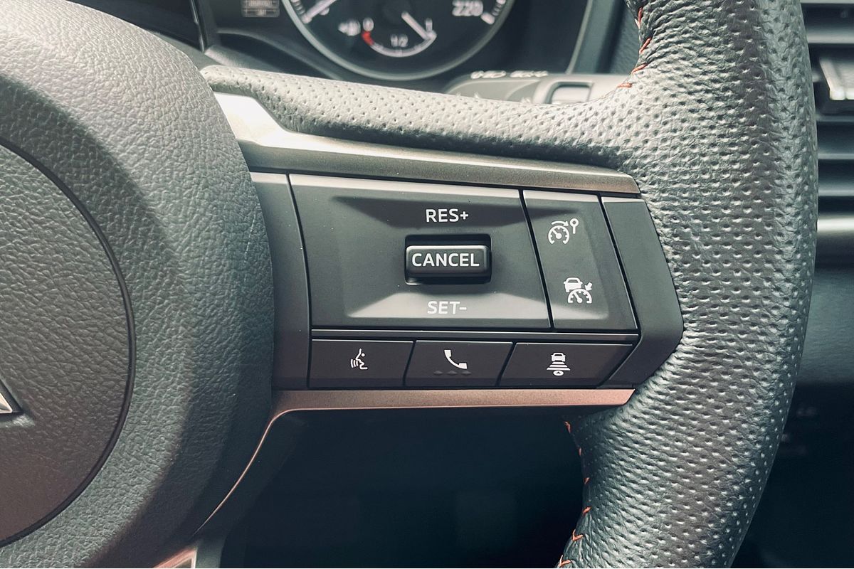 2024 Mitsubishi Triton GSR MV 4X4