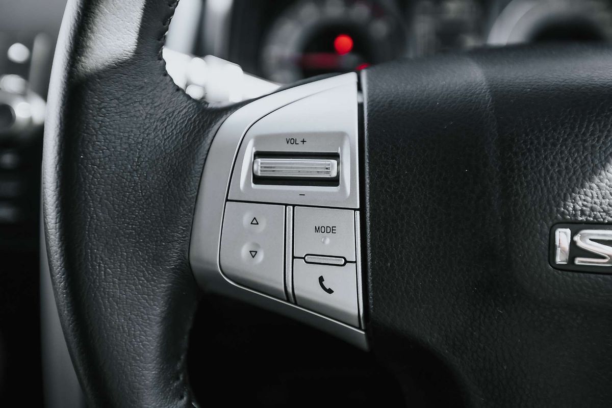 2016 Isuzu MU-X LS-U