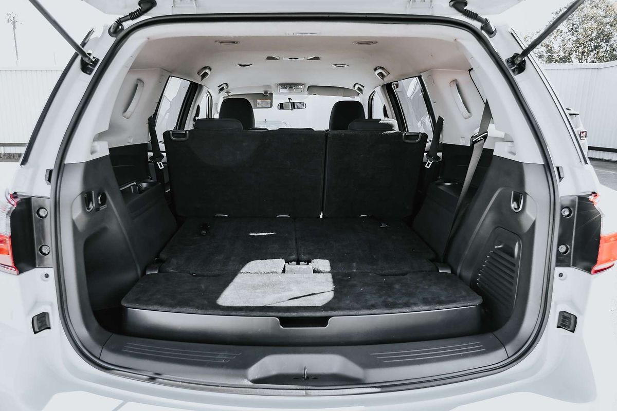 2016 Isuzu MU-X LS-U