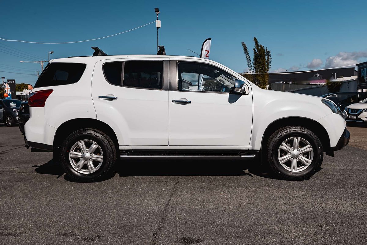 2016 Isuzu MU-X LS-U