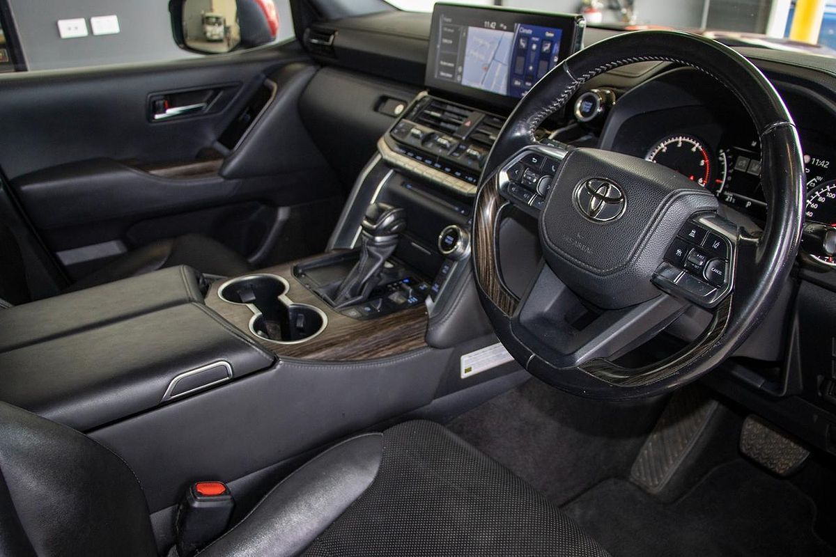 2021 Toyota Landcruiser VX FJA300R