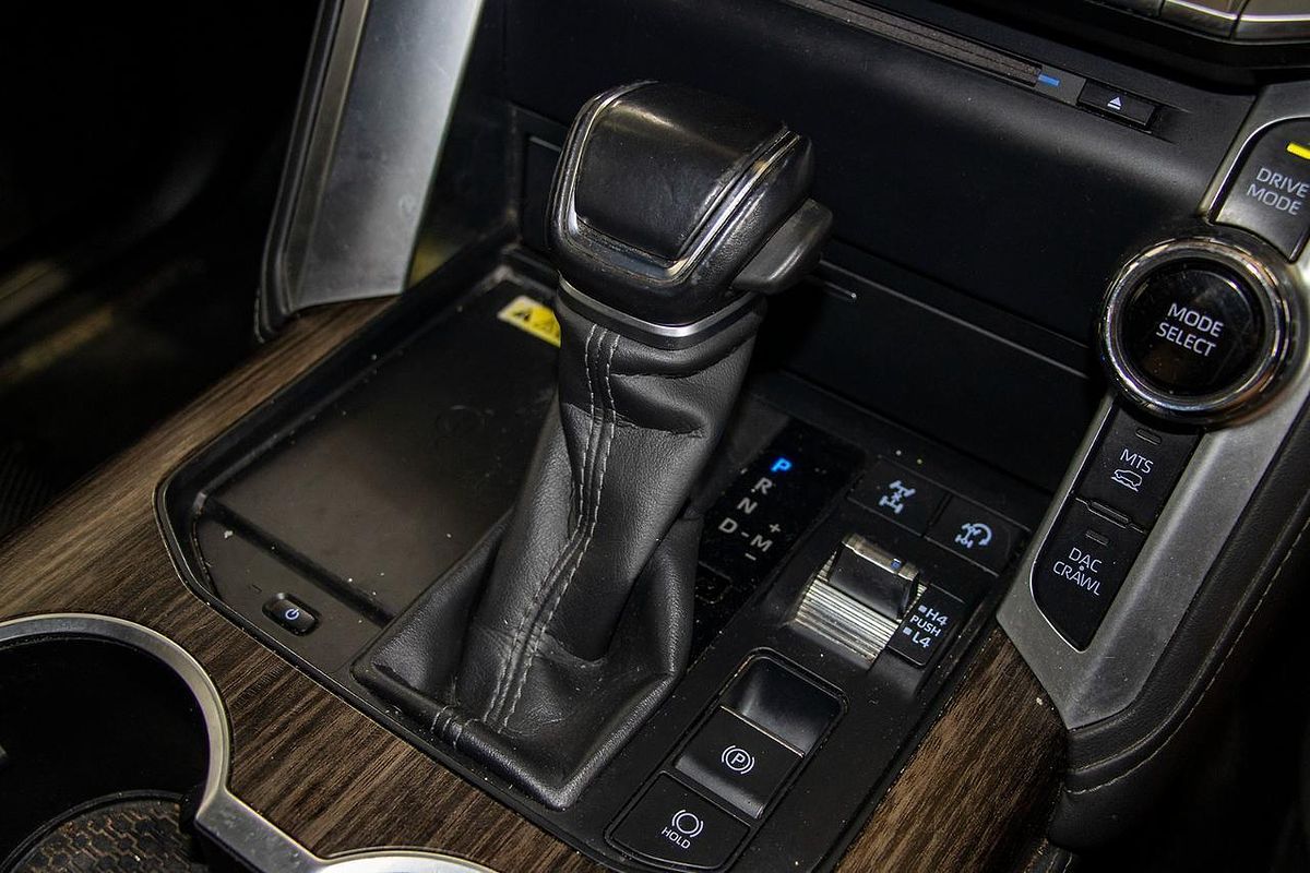 2021 Toyota Landcruiser VX FJA300R