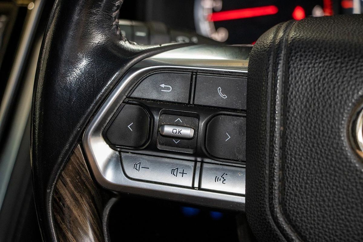 2021 Toyota Landcruiser VX FJA300R