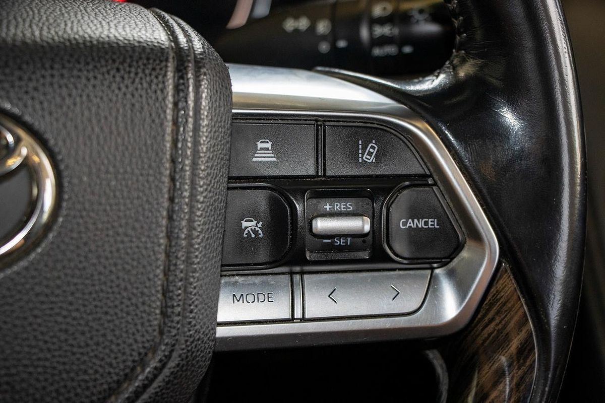 2021 Toyota Landcruiser VX FJA300R