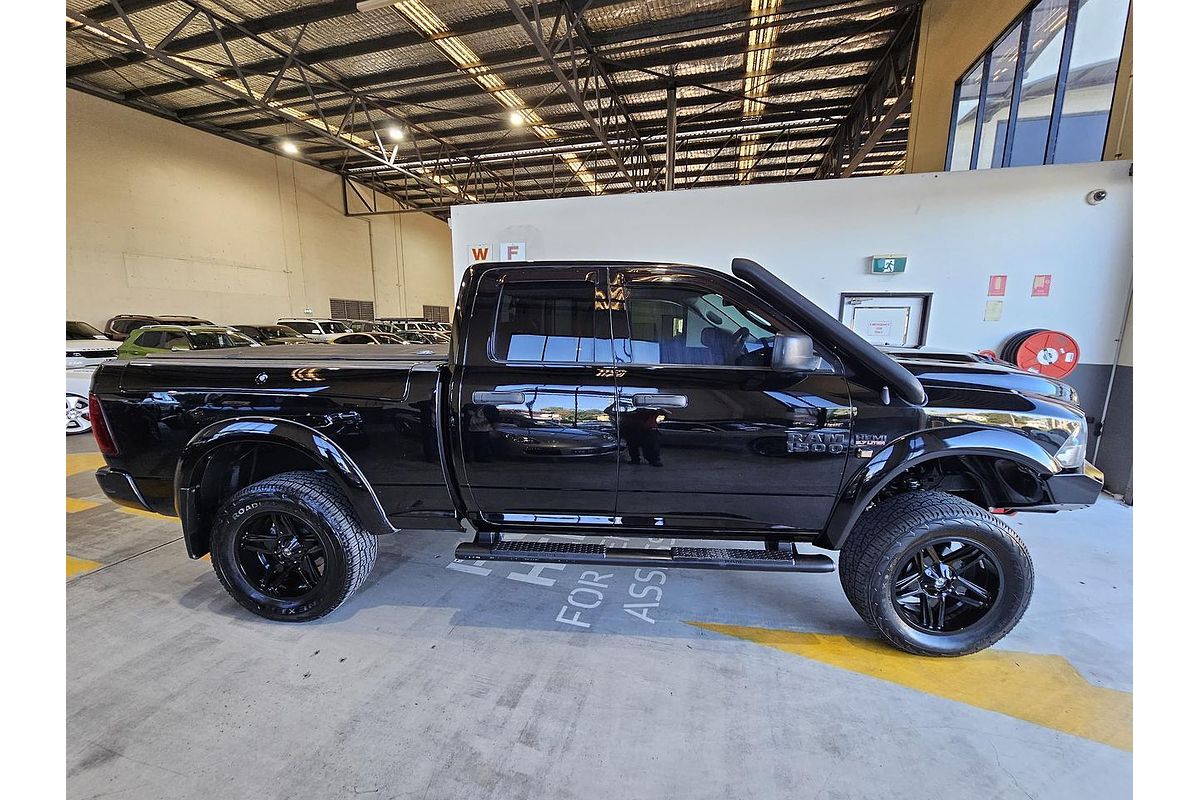 2019 RAM 1500 Express RamBox DS 4X4 SWB