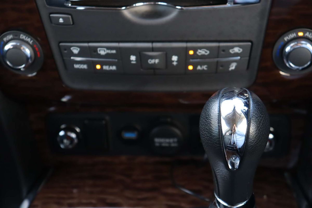 2020 Nissan Patrol Ti-L Y62 Series 5