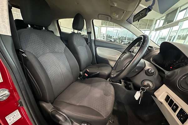 2014 Mitsubishi Mirage ES LA
