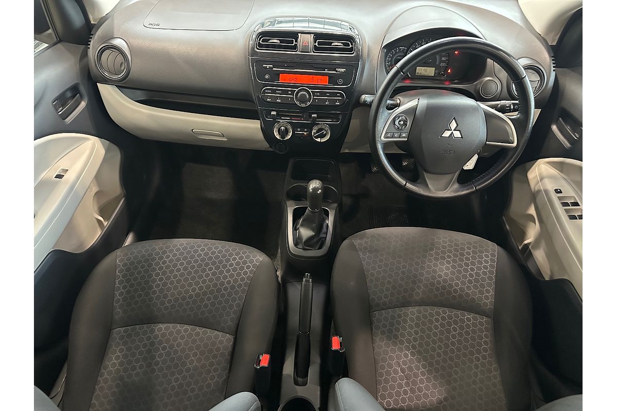 2014 Mitsubishi Mirage ES LA