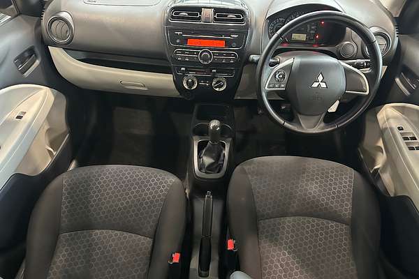 2014 Mitsubishi Mirage ES LA