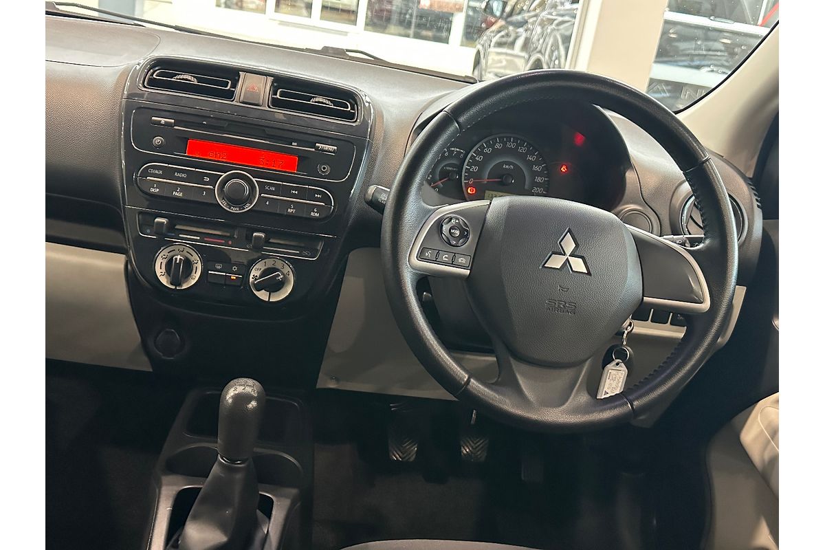 2014 Mitsubishi Mirage ES LA