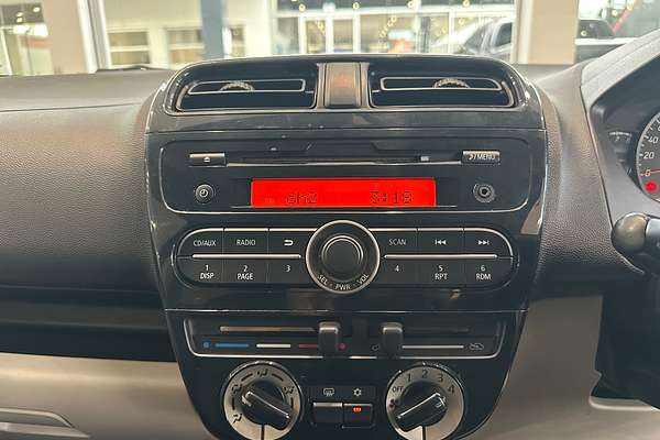 2014 Mitsubishi Mirage ES LA