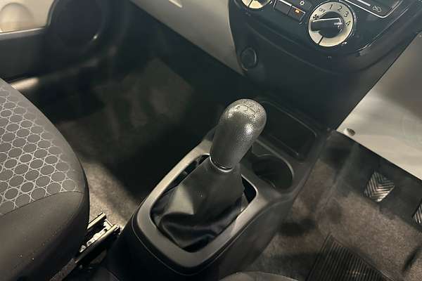 2014 Mitsubishi Mirage ES LA
