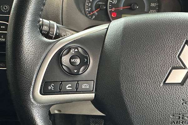 2014 Mitsubishi Mirage ES LA