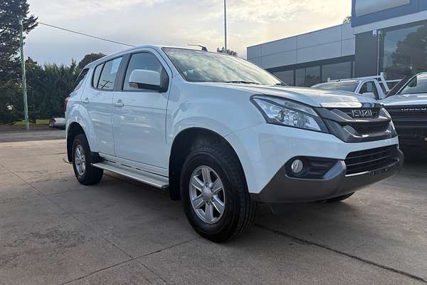 2016 Isuzu MU-X LS-M