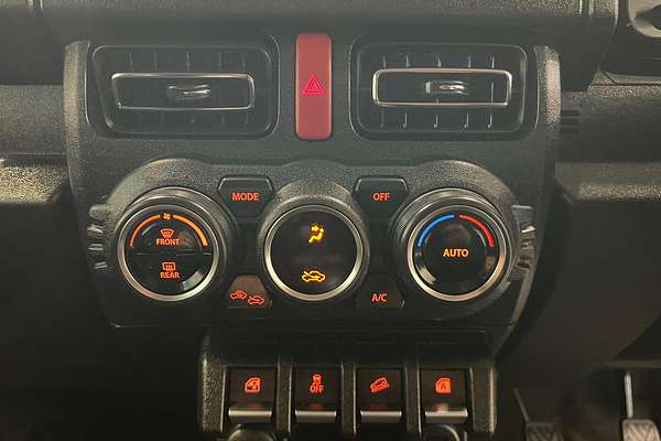 2023 Suzuki Jimny Heritage Edition GJ