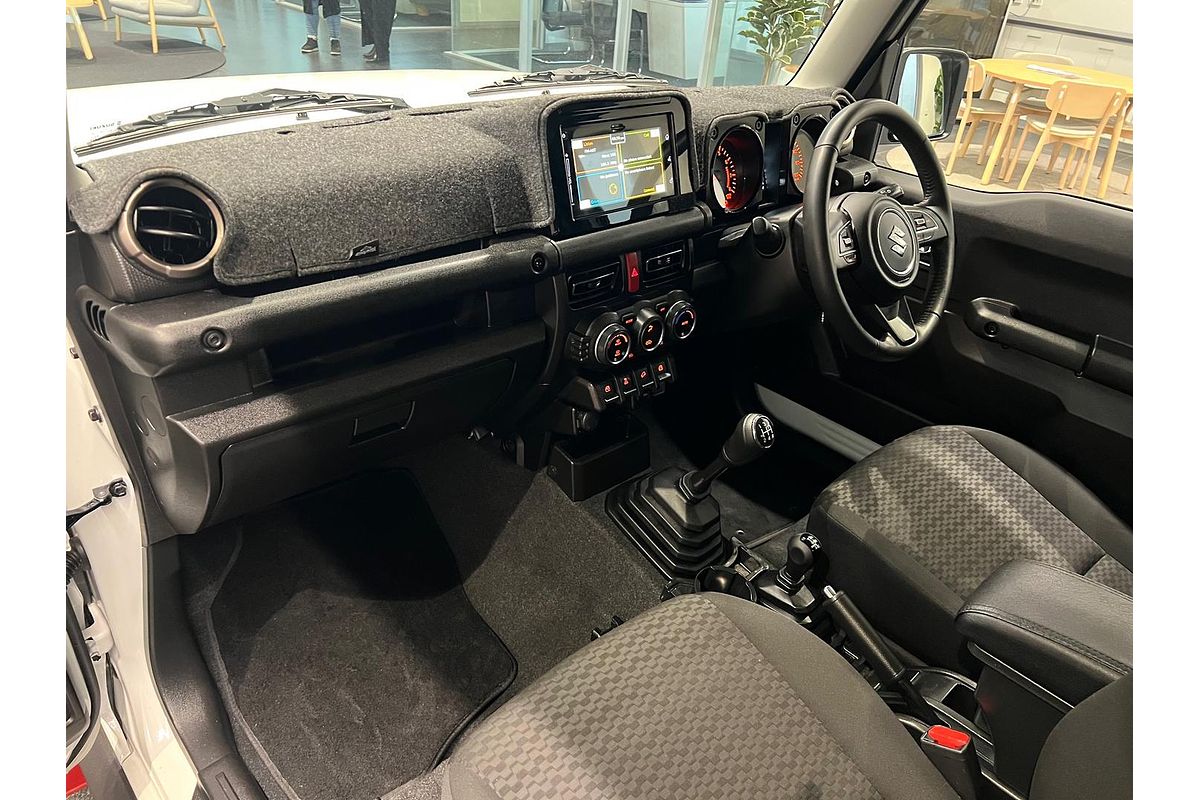 2023 Suzuki Jimny Heritage Edition GJ