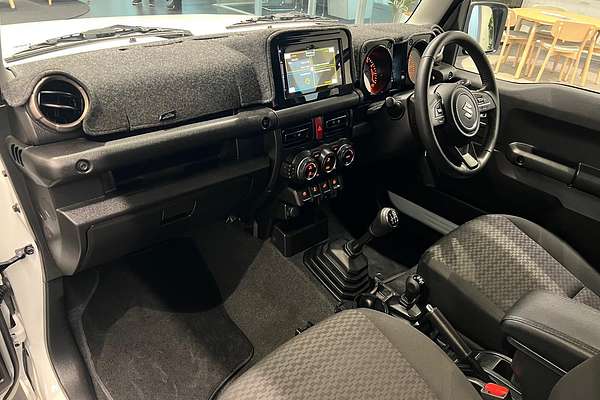 2023 Suzuki Jimny Heritage Edition GJ
