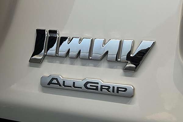 2023 Suzuki Jimny Heritage Edition GJ