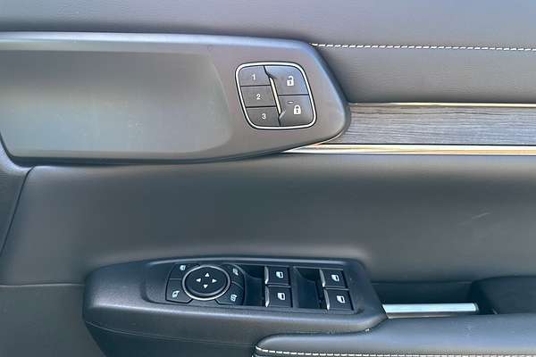 2025 Ford Everest Platinum 3.0L