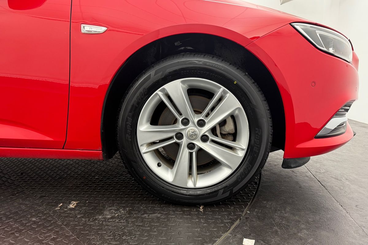 2018 Holden Commodore LT ZB
