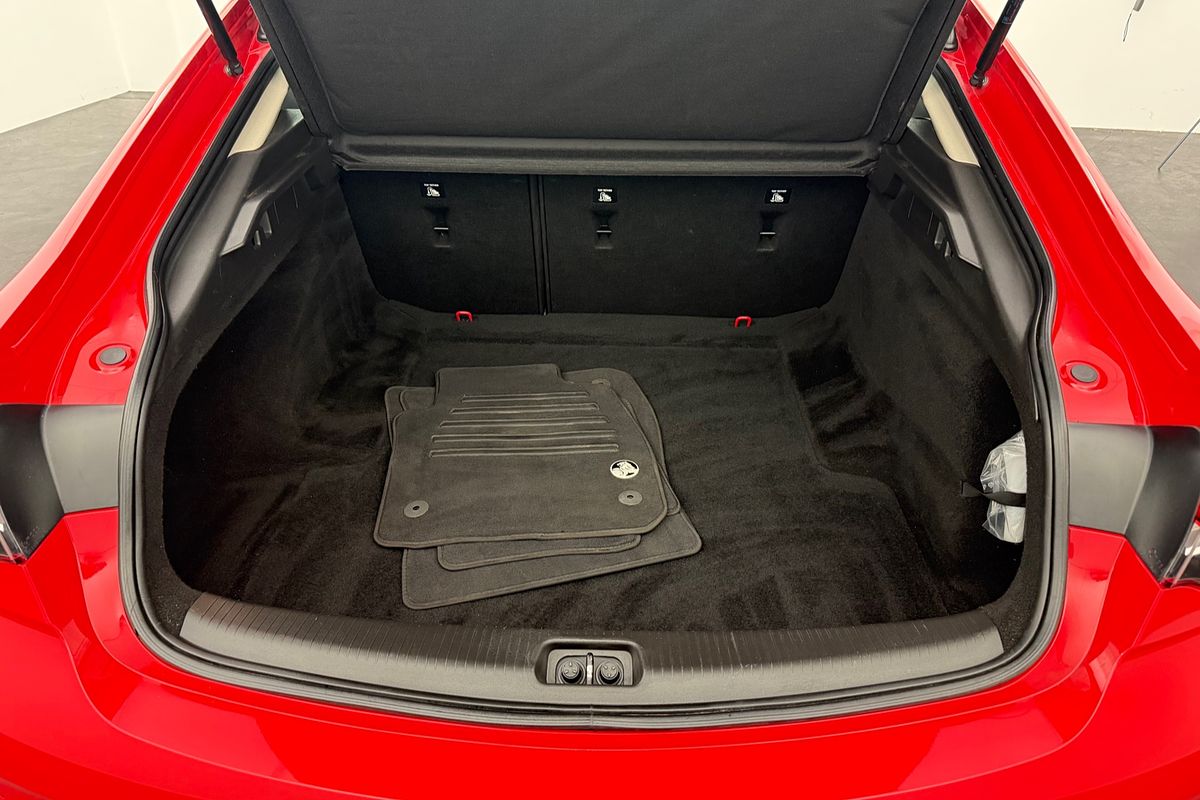 2018 Holden Commodore LT ZB
