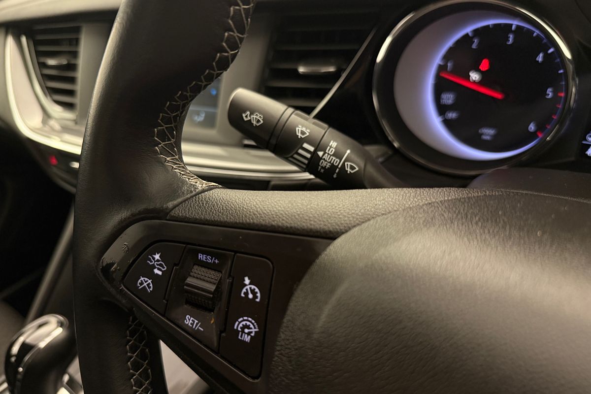 2018 Holden Commodore LT ZB