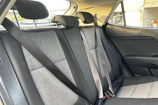 2022 Kia Stonic S YB