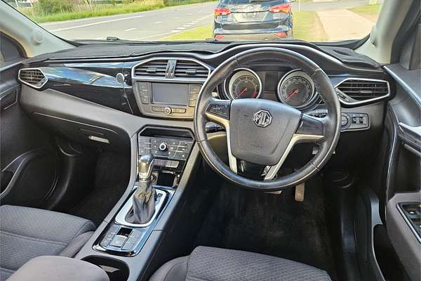 2019 MG GS Core SAS2