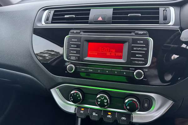 2015 Kia Rio S UB