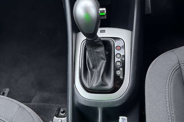 2015 Kia Rio S UB