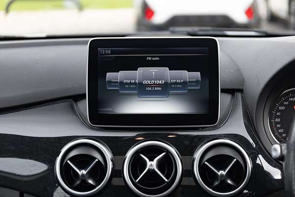 2015 Mercedes-Benz B-Class B200 W246