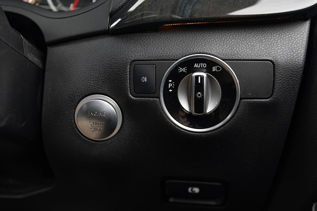 2015 Mercedes-Benz B-Class B200 W246