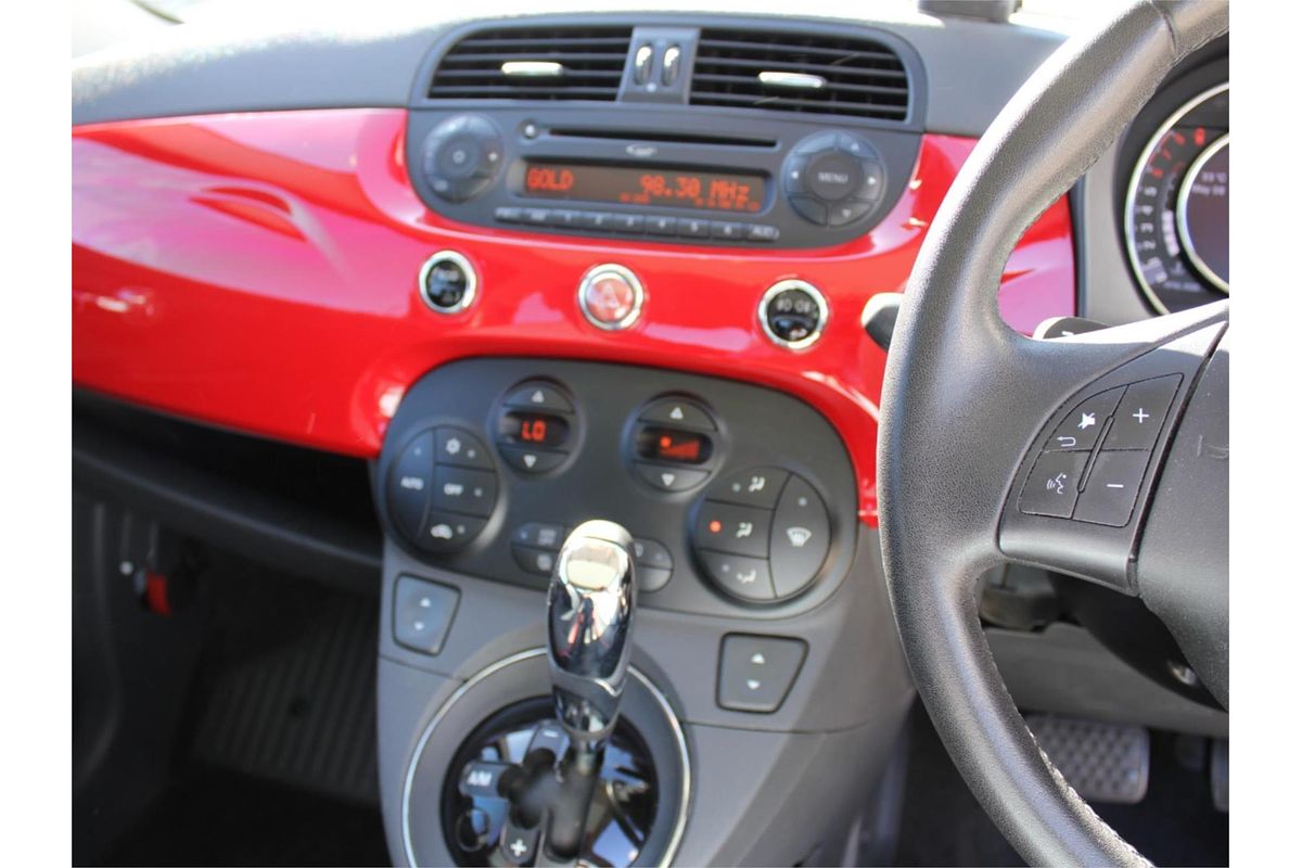 2015 Fiat 500 Lounge Series 3
