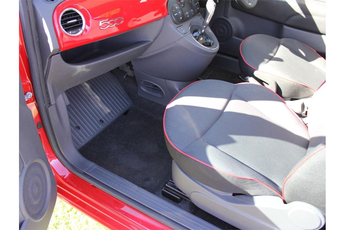 2015 Fiat 500 Lounge Series 3
