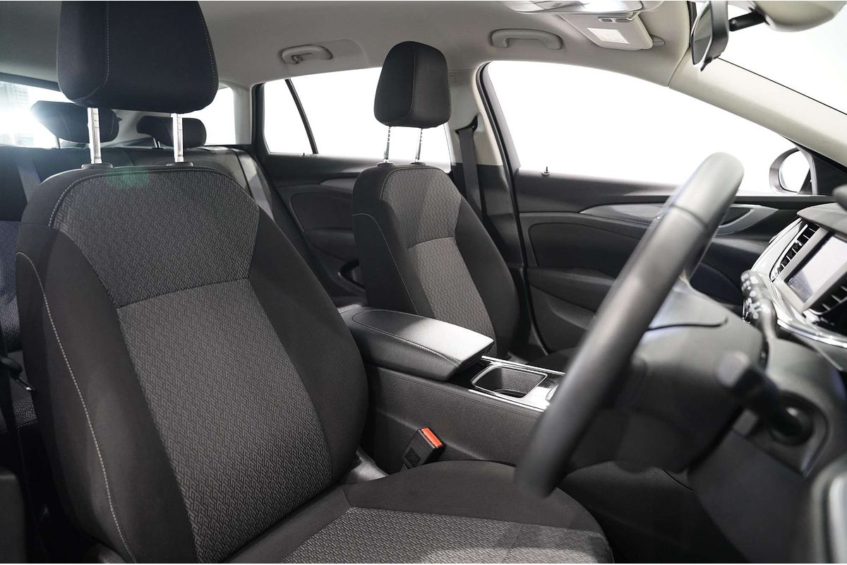 2019 Holden Commodore LT ZB