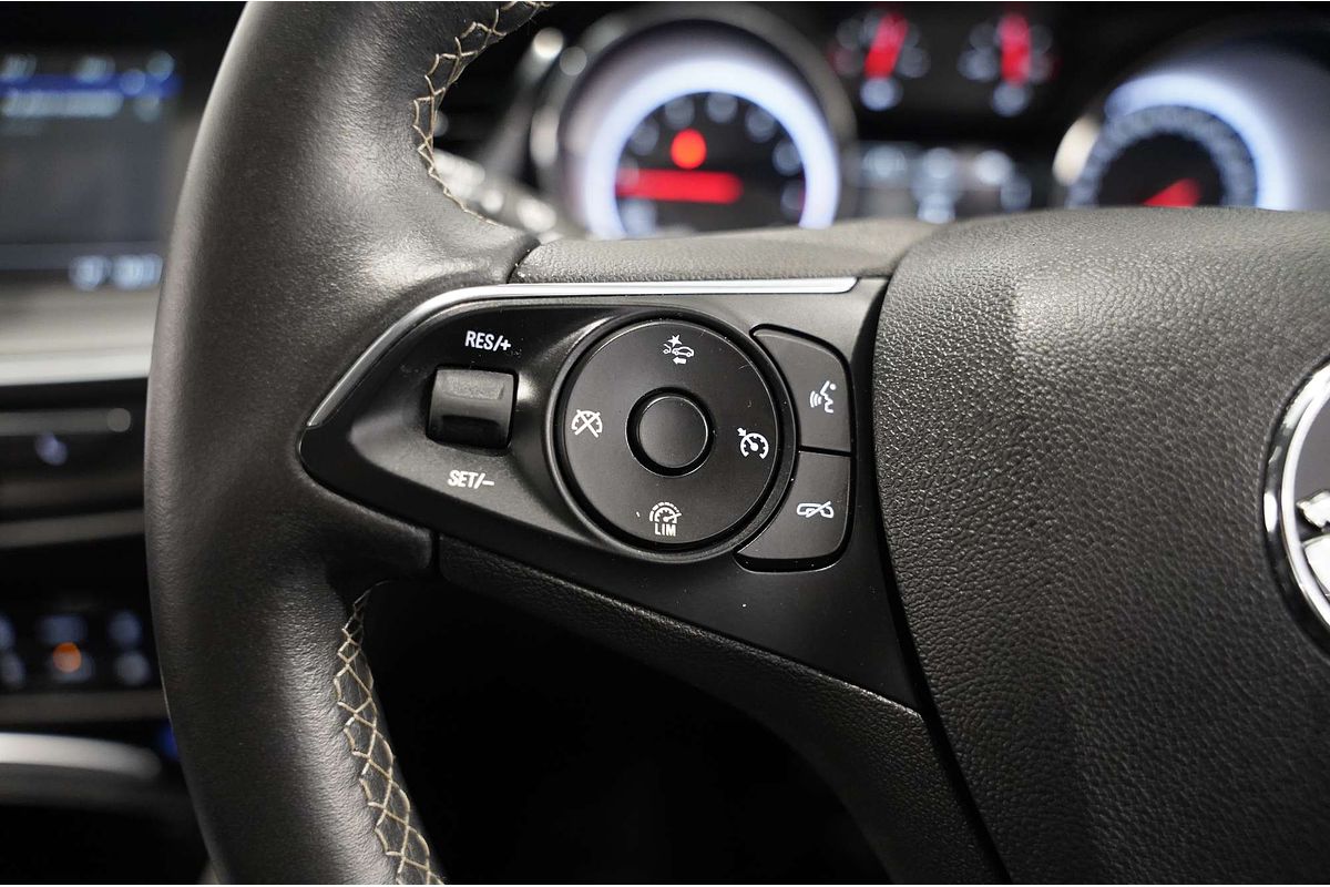 2019 Holden Commodore LT ZB