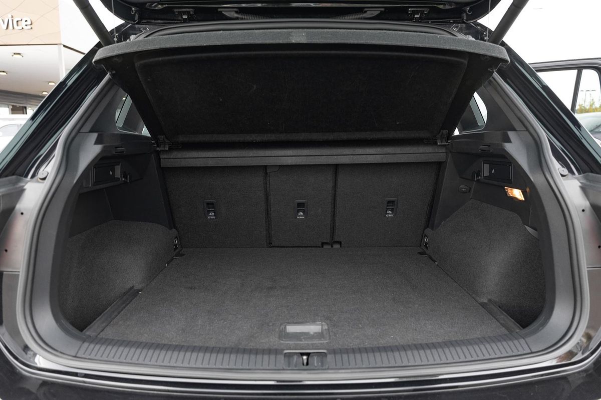 2017 Volkswagen Tiguan 162TSI Highline 5N