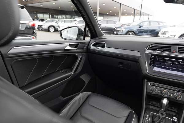 2017 Volkswagen Tiguan 162TSI Highline 5N