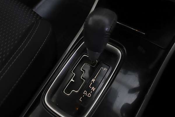 2019 Mitsubishi Outlander ES ZL
