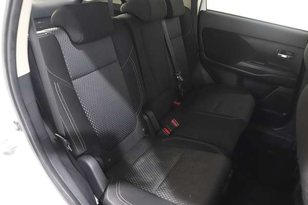 2019 Mitsubishi Outlander ES ZL