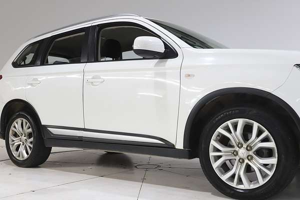 2019 Mitsubishi Outlander ES ZL