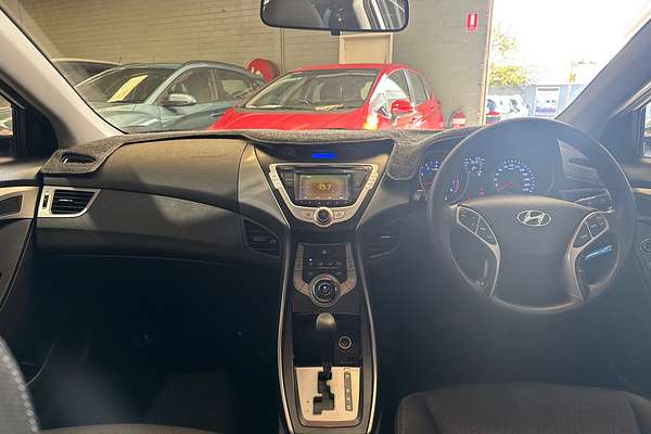 2013 Hyundai Elantra Active MD2